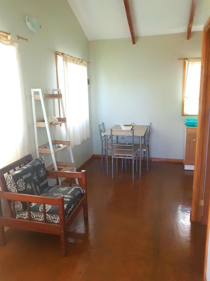 Uka Vaikava Vila Hanga Roa Exterior foto